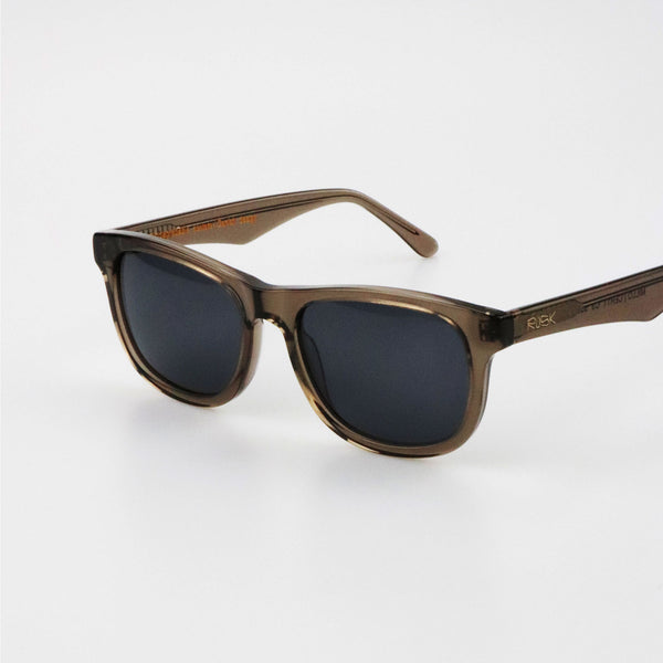 Millo - Transparent Grå